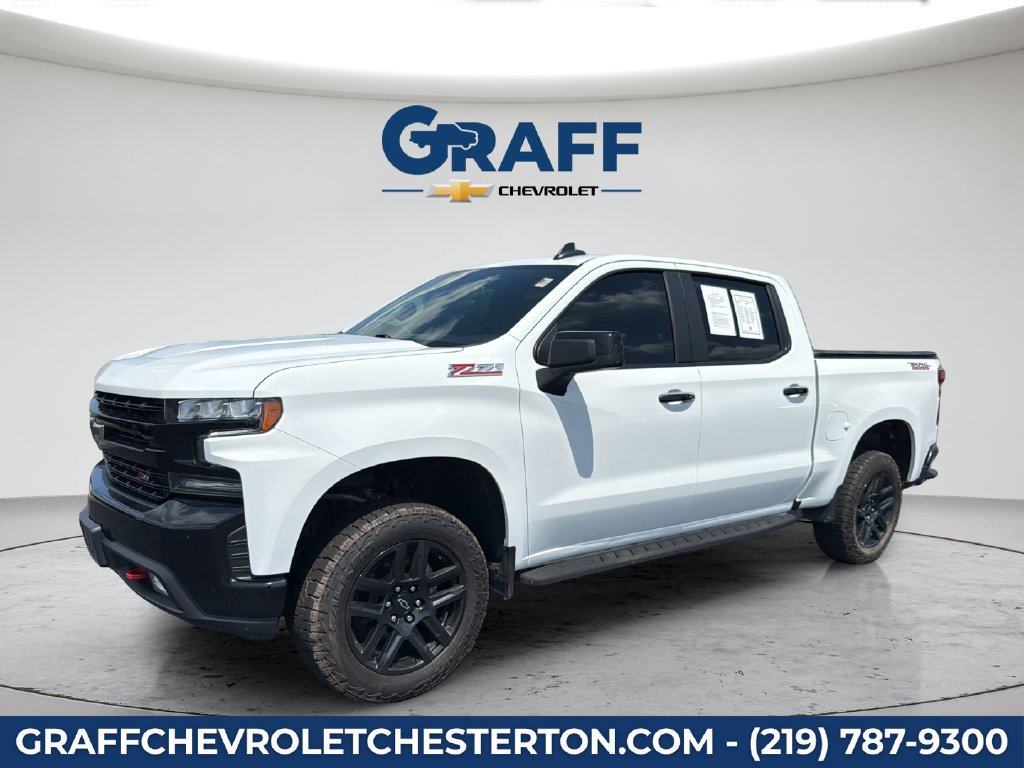 Used 2021 Chevrolet Silverado 1500 LT Trail Boss w/ Bed Protection Package AWD/4WD image 2
