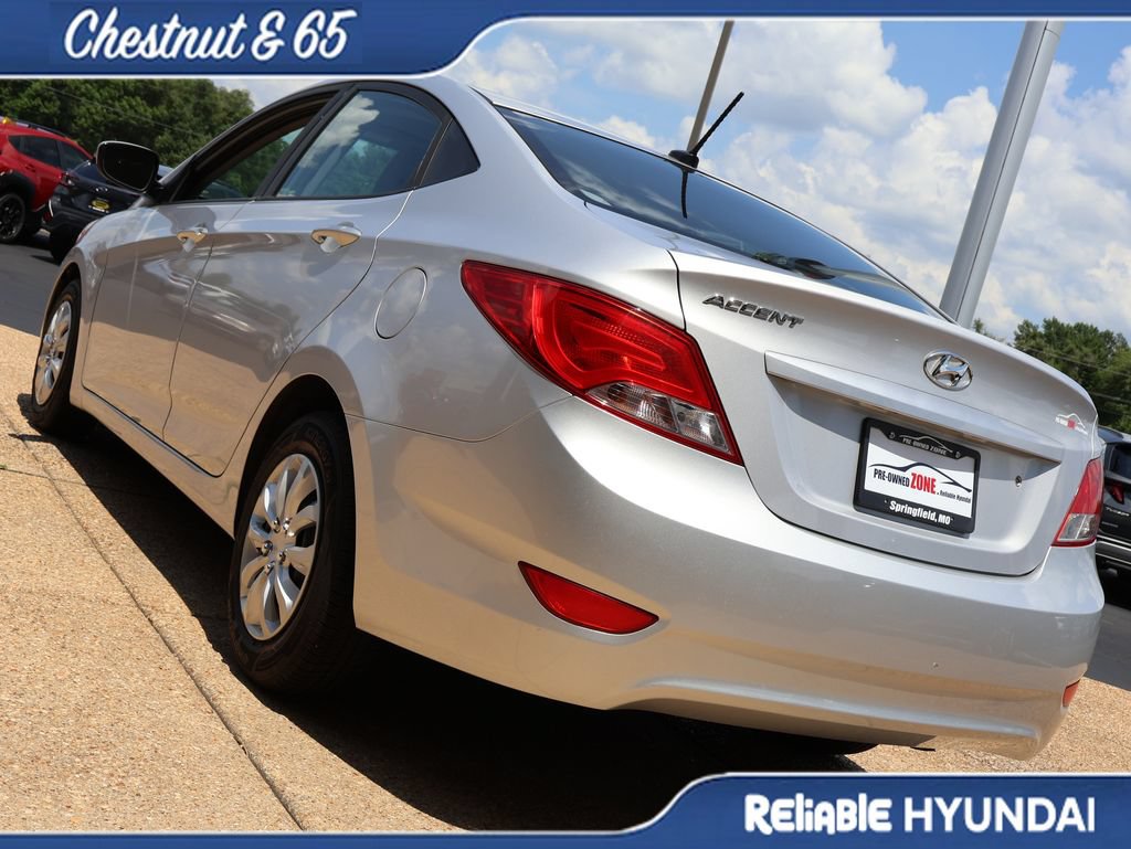 Used 2017 Hyundai Accent SE FWD image 4
