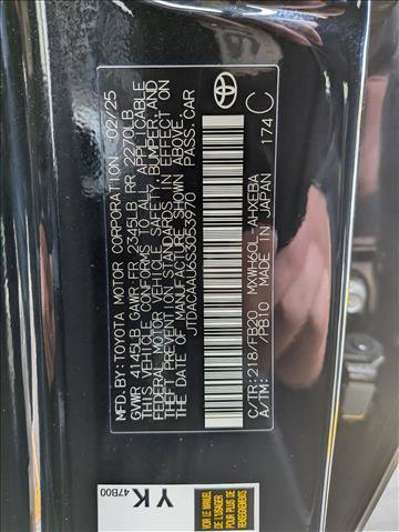 Used 2025 Toyota Prius LE image 24