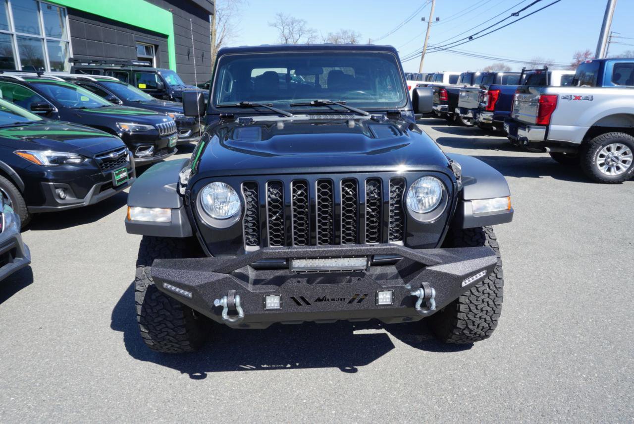 Used 2021 Jeep Gladiator Rubicon w/ Cold Weather Group AWD/4WD image 2