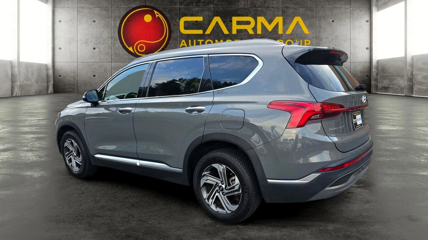 Used 2022 Hyundai Santa Fe SEL w/ Convenience + Premium Package image 3