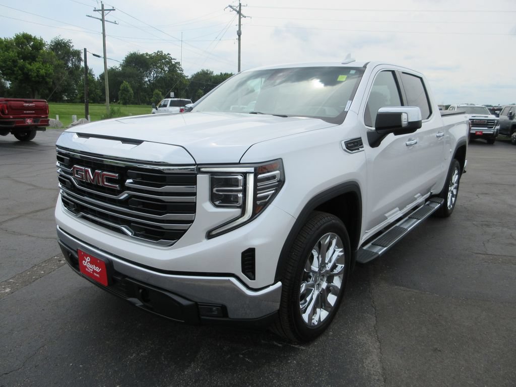 Certified 2023 GMC Sierra 1500 SLT w/ SLT Premium Package AWD/4WD image 11