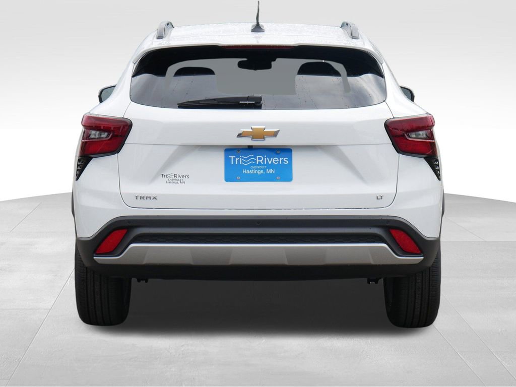 New 2026 Chevrolet Trax LT w/ Driver Confidence Package image 5