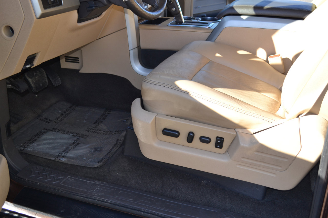 Used 2011 Ford F150 Lariat w/ Lariat Chrome Pkg image 23