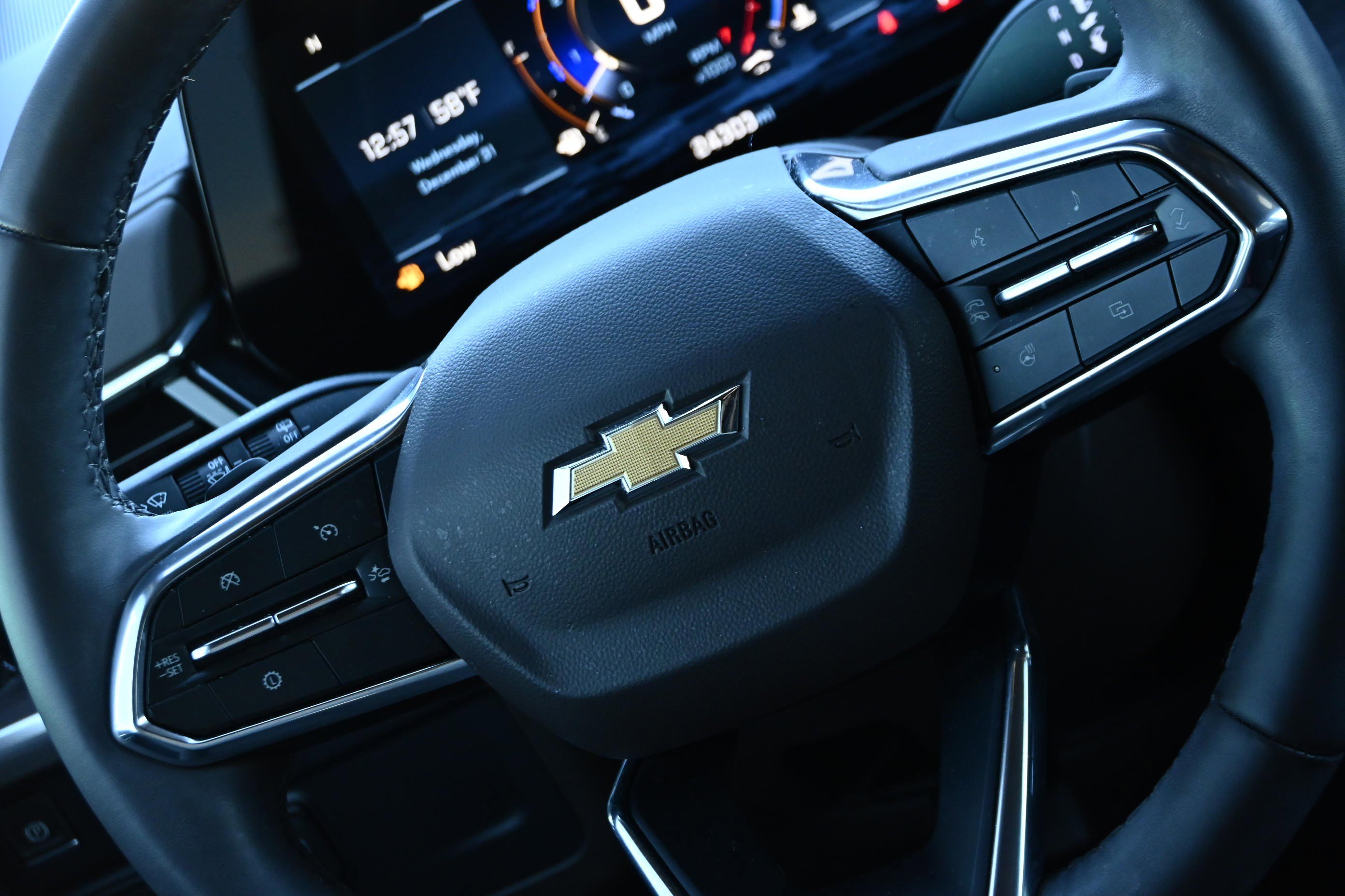 Used 2025 Chevrolet Tahoe LT w/ Comfort Package image 17