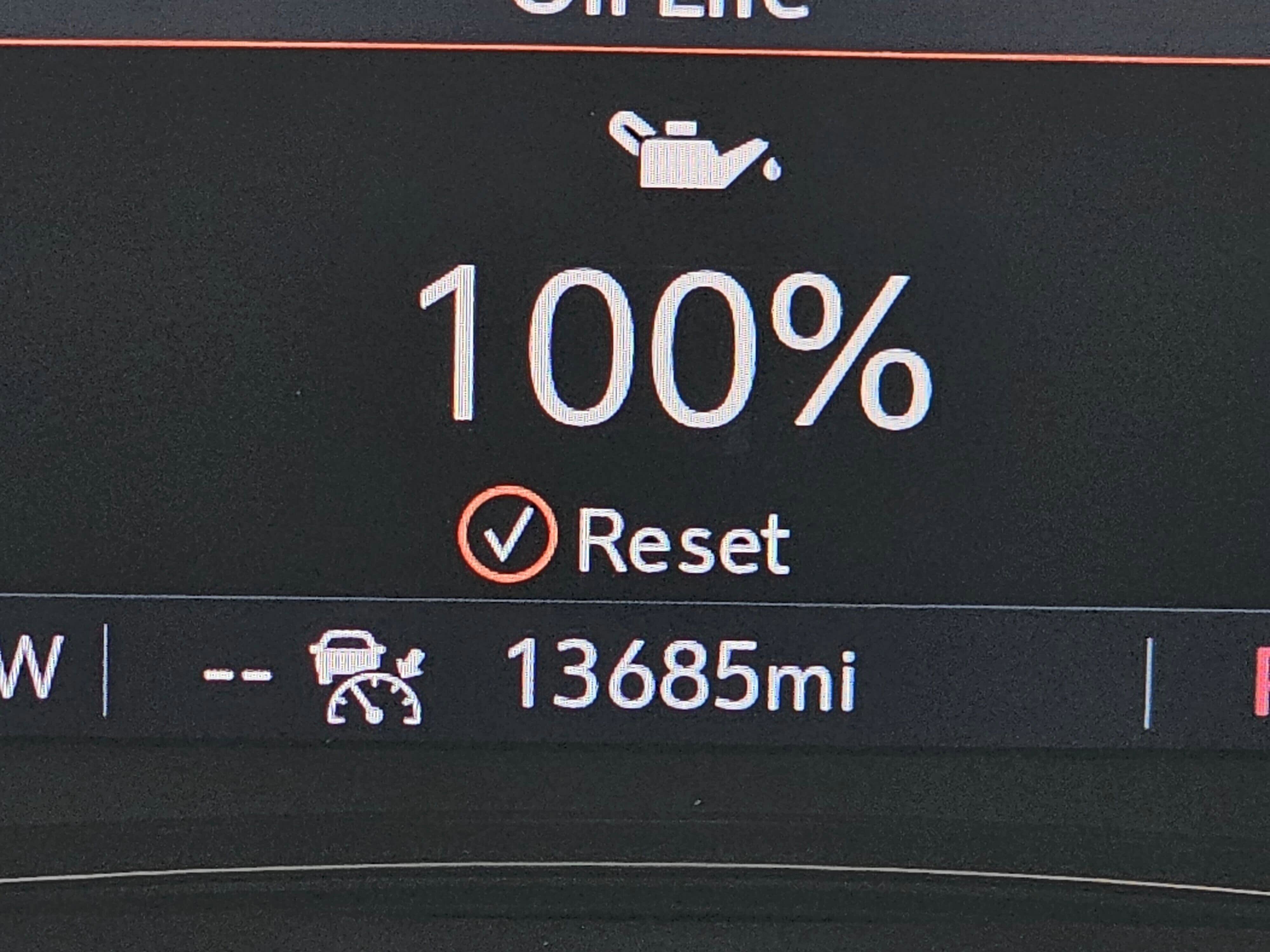 Used 2023 Chevrolet Traverse RS image 19