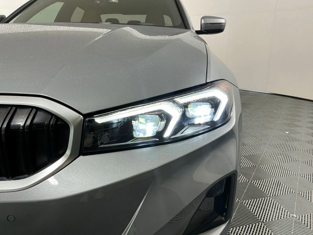 Certified 2025 BMW 330i Sedan w/ Convenience Package RWD image 8