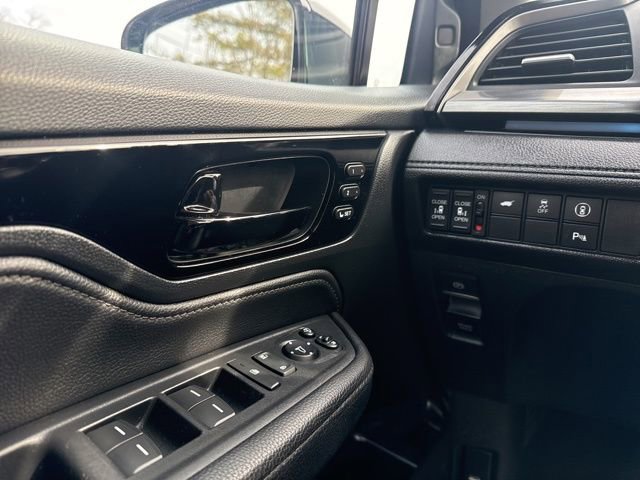 Used 2024 Honda Odyssey Elite image 19