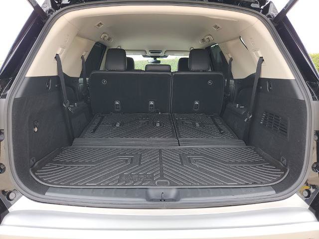 Certified 2025 Nissan Pathfinder SL AWD/4WD image 14