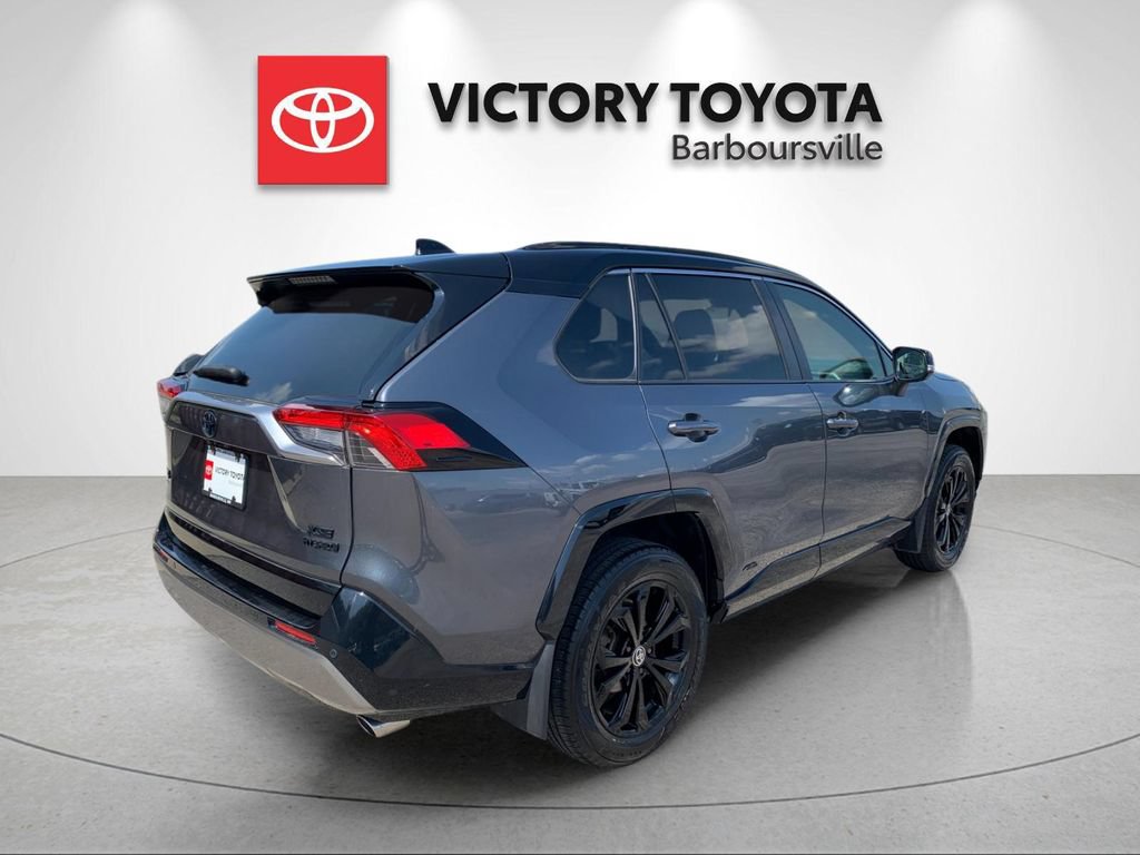 Used 2024 Toyota RAV4 XSE w/ Advanced Technology Package AWD/4WD image 7