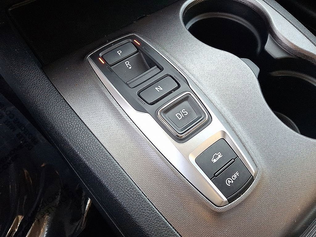 Used 2021 Honda Ridgeline Sport image 14