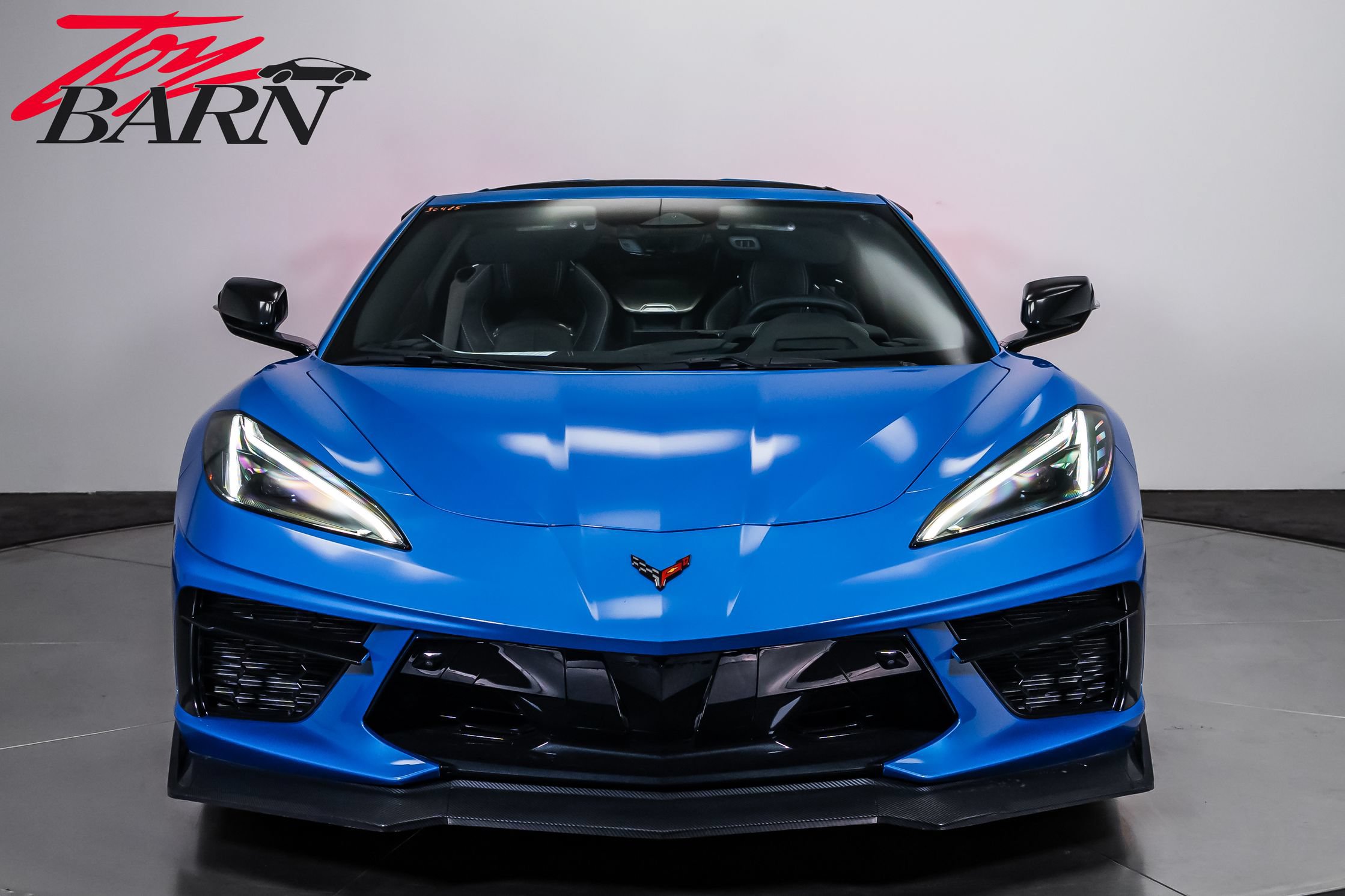 Used 2024 Chevrolet Corvette Stingray Preferred Cpe w/ Battery Protection Package RWD image 8