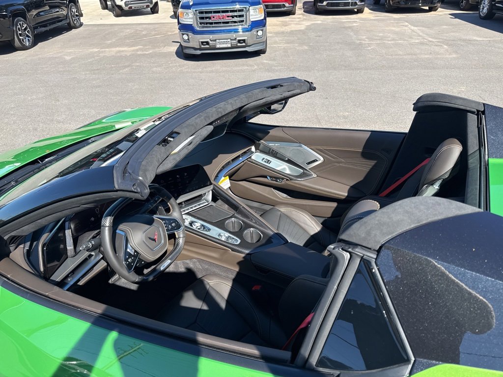 New 2026 Chevrolet Corvette E-Ray image 12