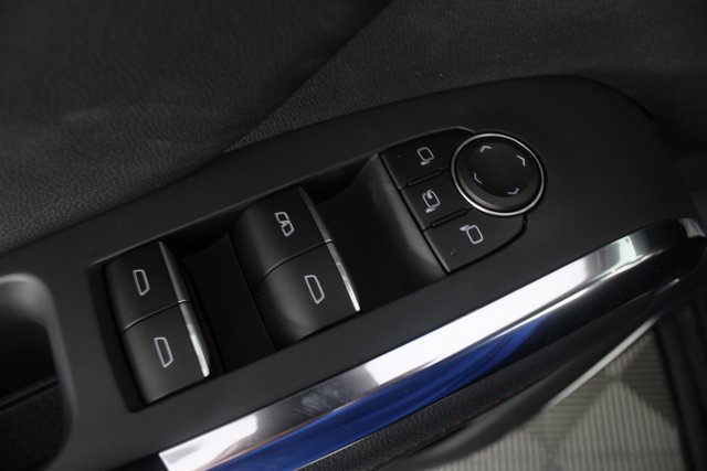 New 2026 Chevrolet Traverse RS image 17