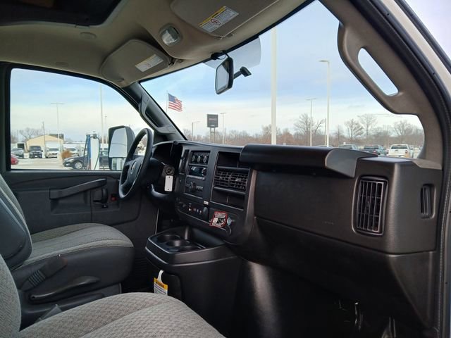 New 2025 GMC Savana 3500 Extended w/ Power Convenience Package RWD image 13