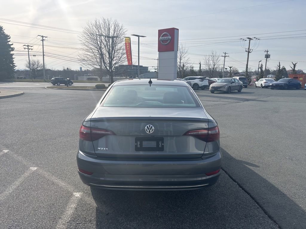 Used 2021 Volkswagen Jetta SE image 6