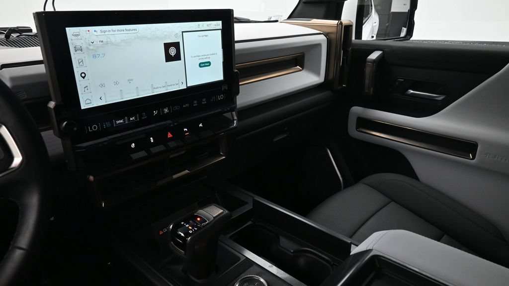 Used 2024 GMC Hummer EV 2X AWD/4WD image 8