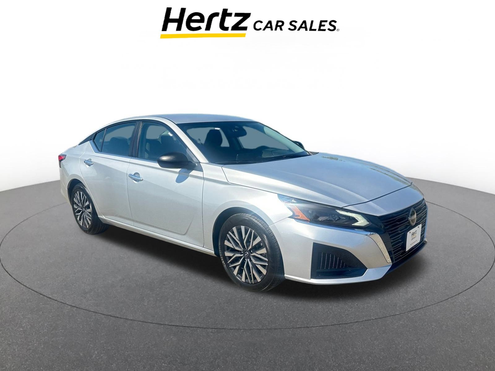 Used 2024 Nissan Altima 2.5 SV