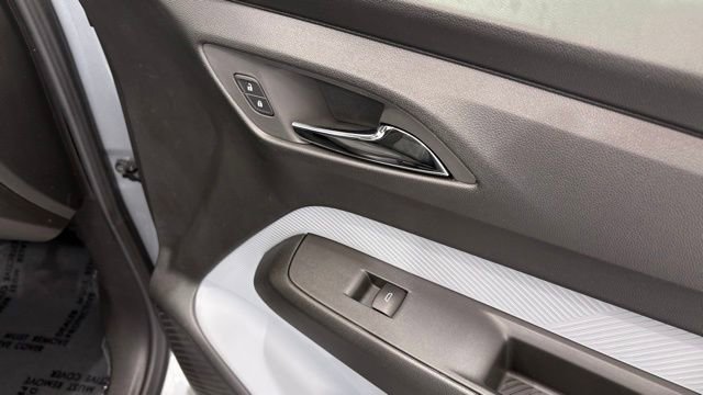 New 2027 Chevrolet Bolt LT w/ Comfort Package FWD image 23