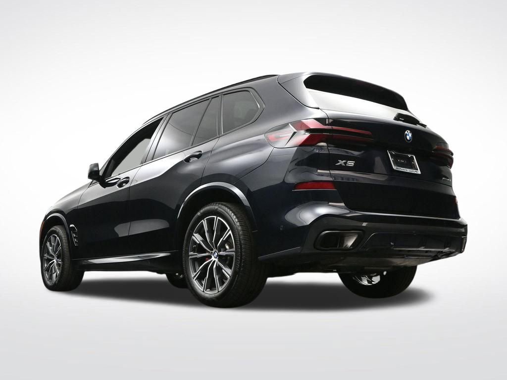 Used 2024 BMW X5 xDrive40i w/ M Sport Package image 26