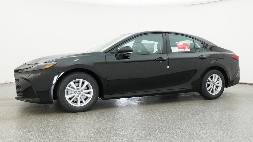 New 2026 Toyota Camry Hybrid FWD image 4