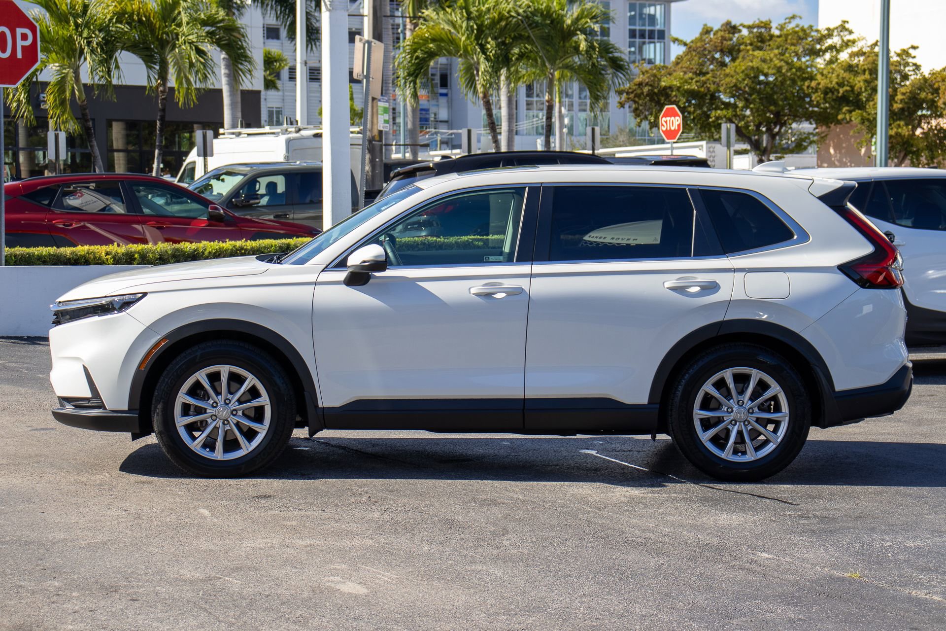 Used 2024 Honda CR-V EX-L image 4