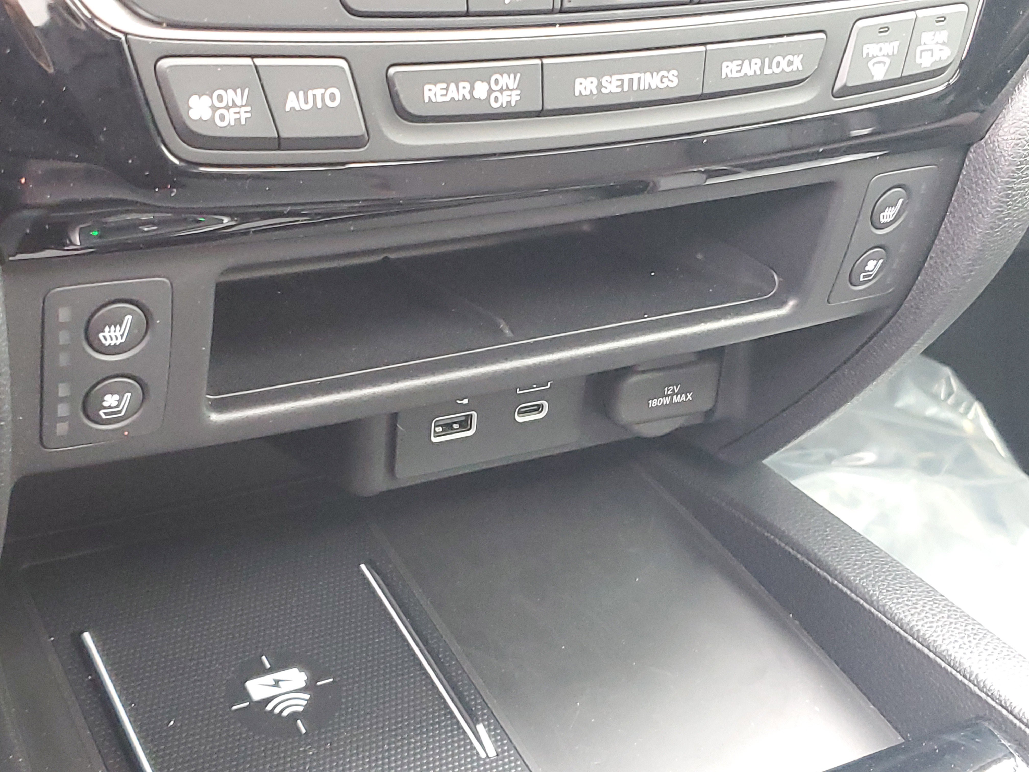 Used 2025 Honda Ridgeline Black Edition image 24