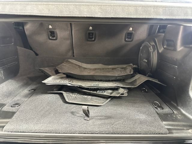 Used 2023 Jeep Wrangler Unlimited w/ Cold Weather Group image 25