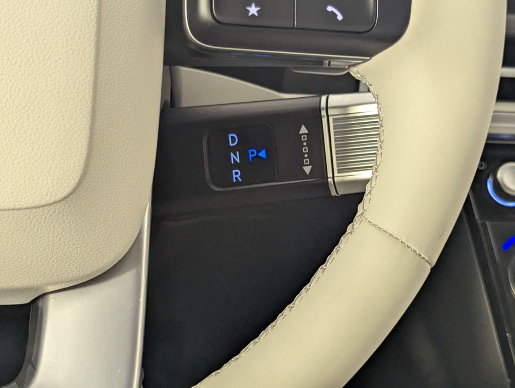 New 2026 Hyundai Santa Fe SEL FWD image 17
