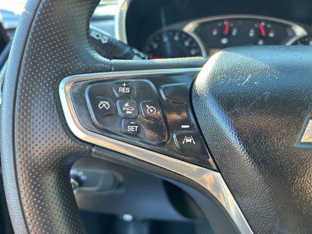 Used 2022 Chevrolet Equinox LS w/ LS Convenience Package image 17