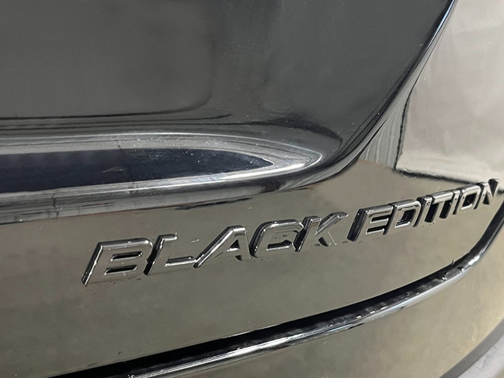 New 2026 Honda Pilot Black Edition image 10