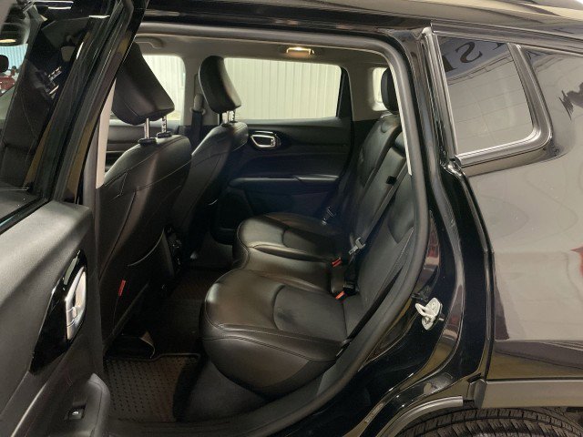 Used 2022 Jeep Compass Trailhawk w/ Trailhawk Convenience Group image 21