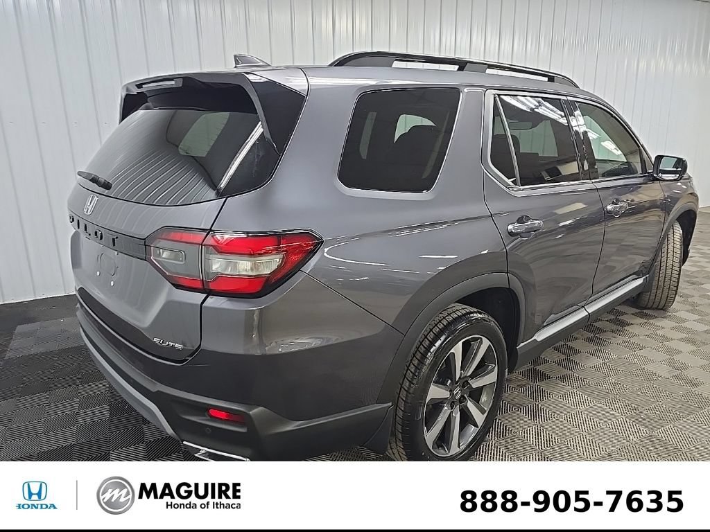 Used 2023 Honda Pilot Elite image 10