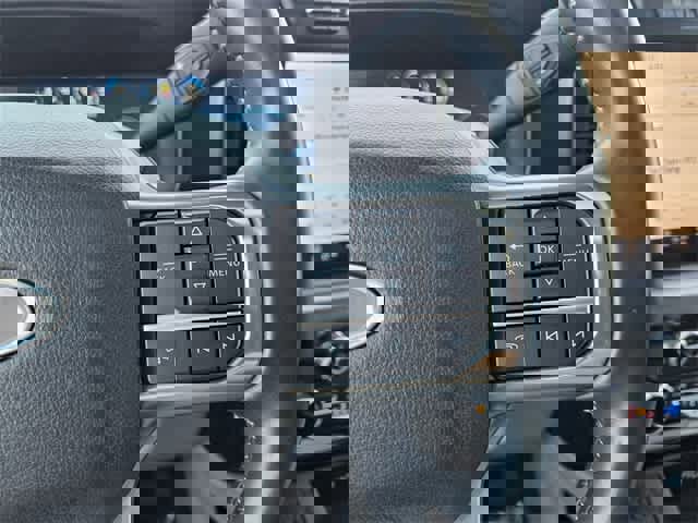 Used 2024 Ford F450 Limited w/ FX4 Off-Road Package image 27