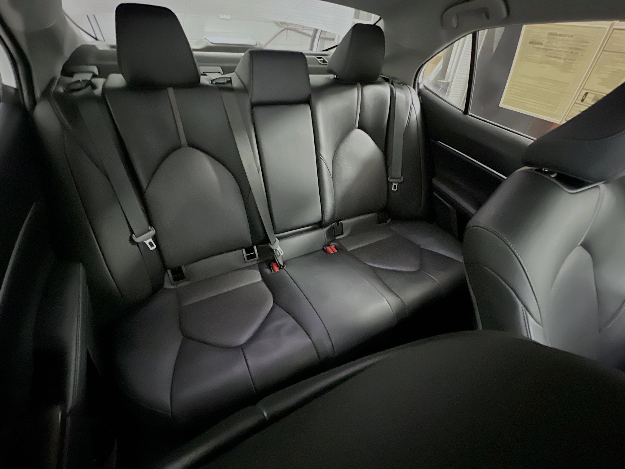 Used 2023 Toyota Camry XLE image 33