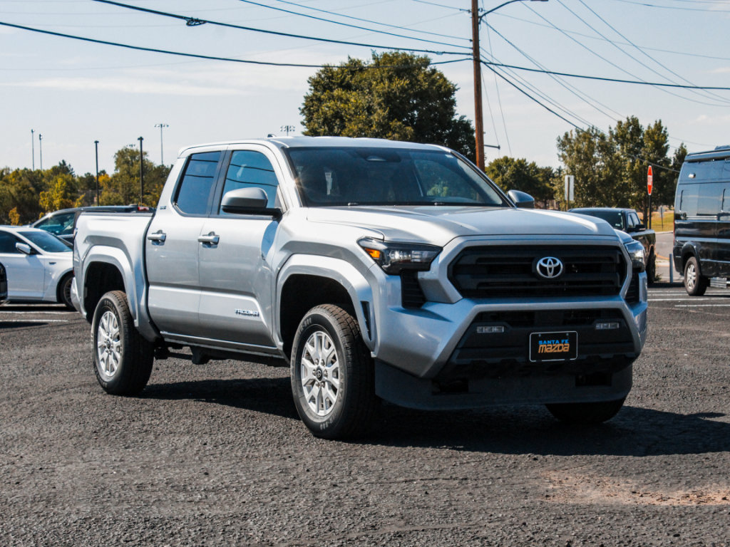 Used 2024 Toyota Tacoma SR5 AWD/4WD image 3