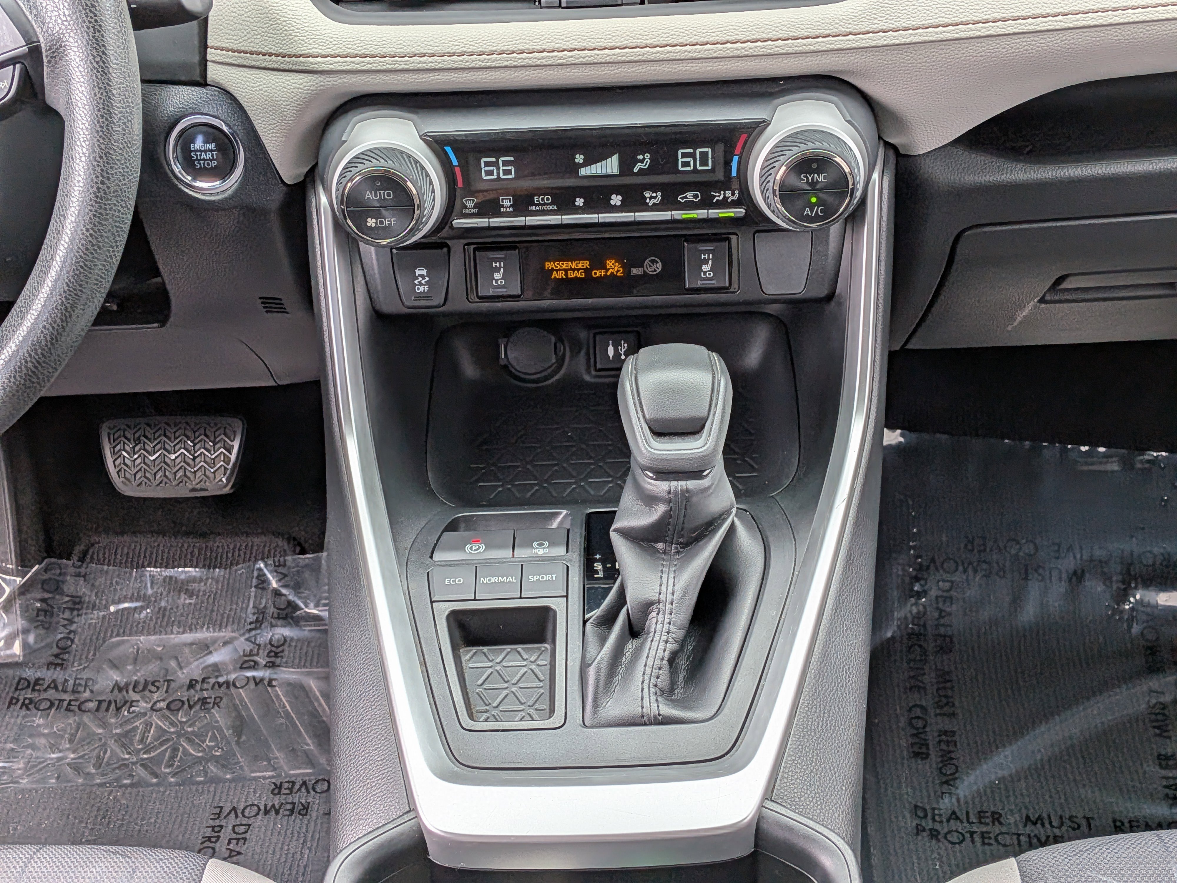 Used 2019 Toyota RAV4 XLE w/ Convenience Package image 21