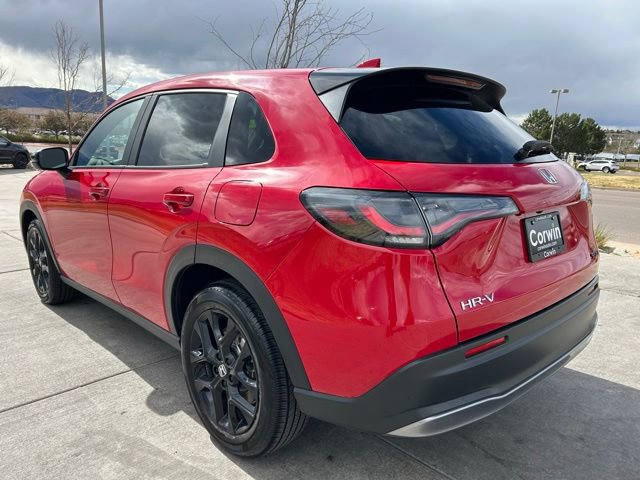 Used 2025 Honda HR-V Sport image 8
