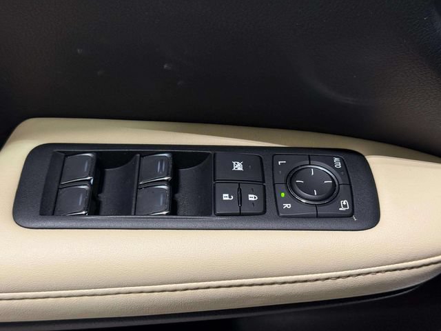 Used 2022 Lexus RX 350 AWD w/ Premium Package image 22