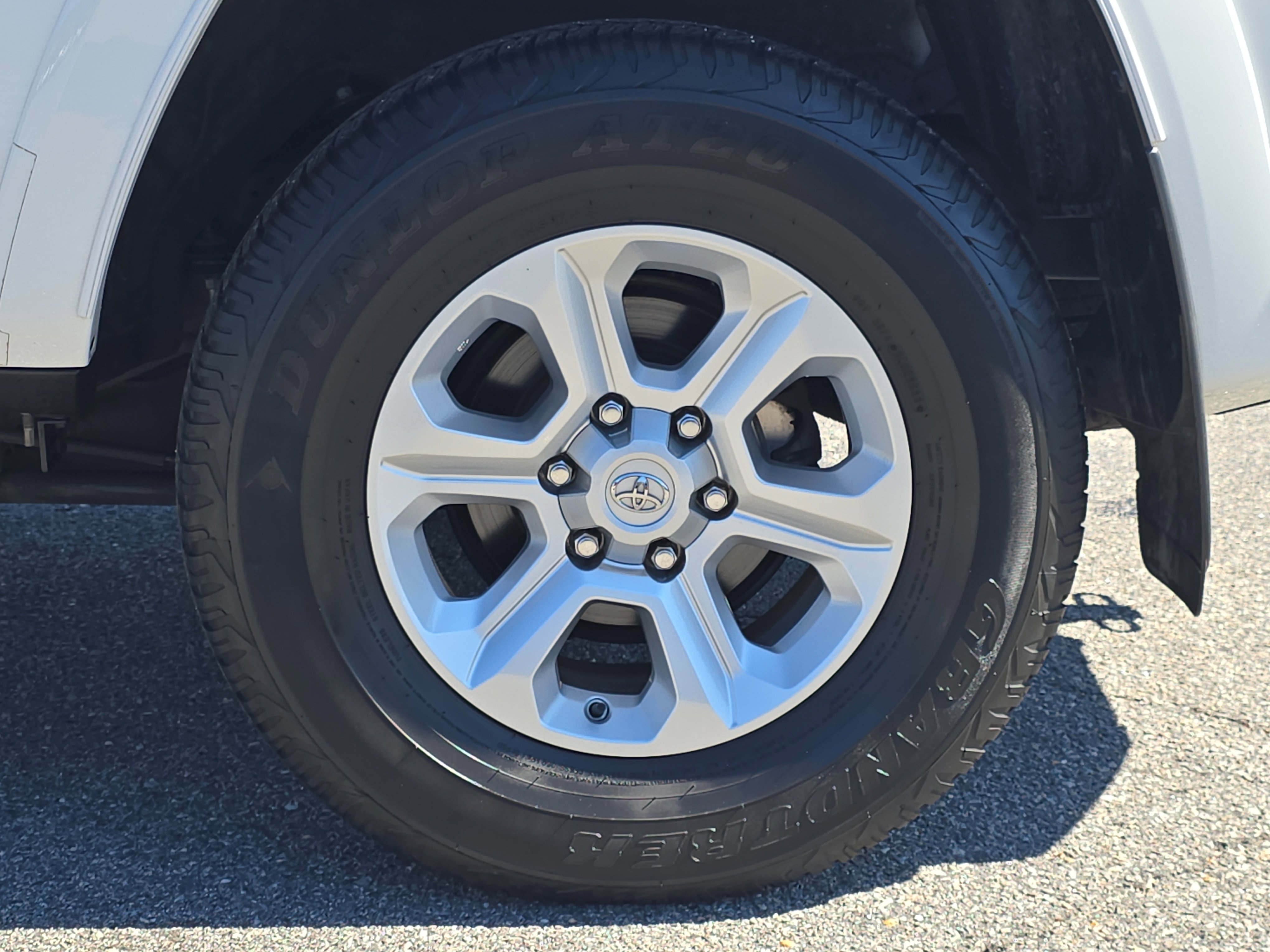 Used 2023 Toyota 4Runner SR5 image 32