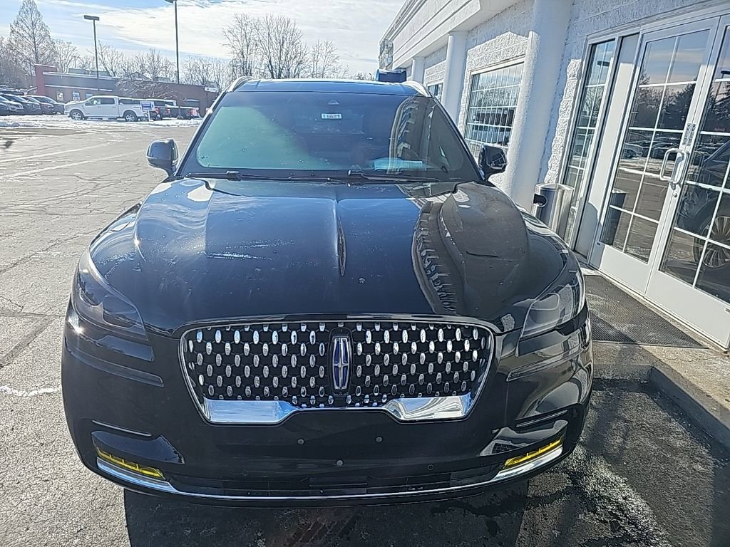 Used 2023 Lincoln Aviator Black Label Grand Touring w/ Class IV Trailer Tow Package image 3