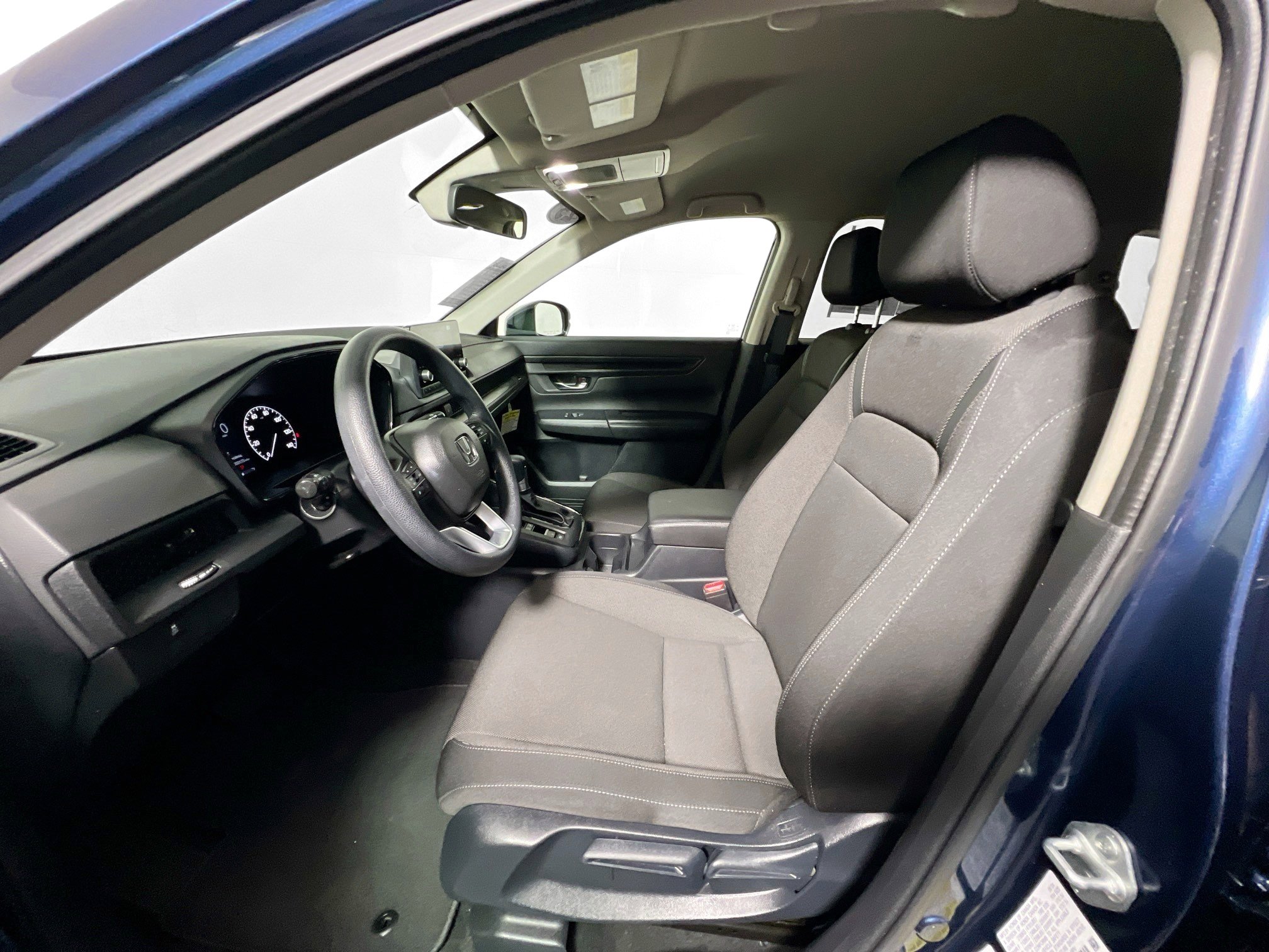 Used 2025 Honda CR-V LX image 14