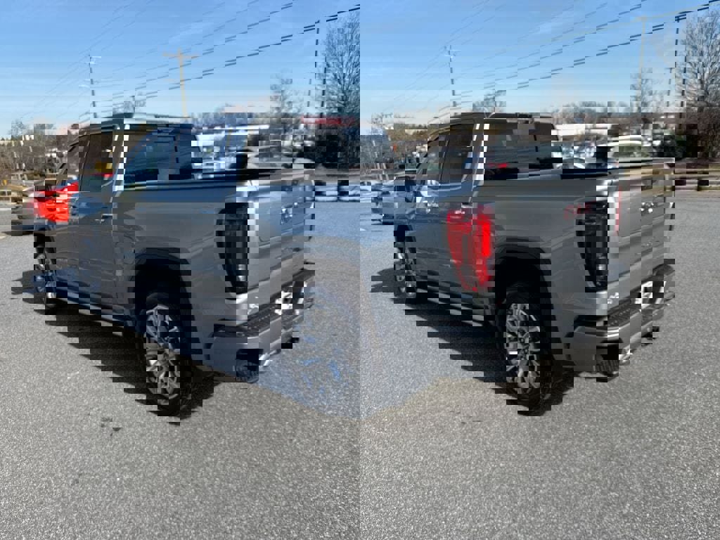 Used 2024 GMC Sierra 1500 Denali image 5