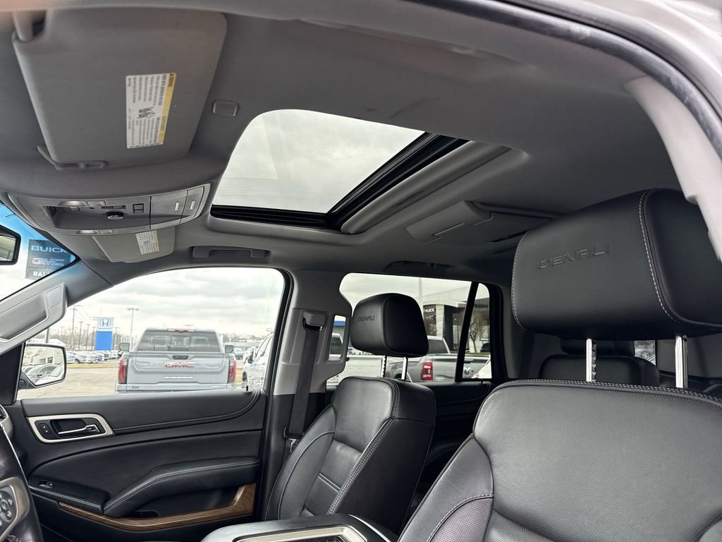 Used 2020 GMC Yukon Denali w/ Open Road Package image 23