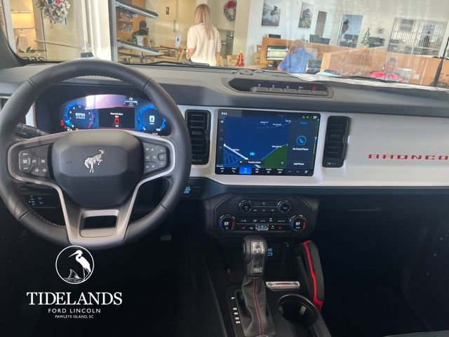 New 2025 Ford Bronco Heritage Edition image 15