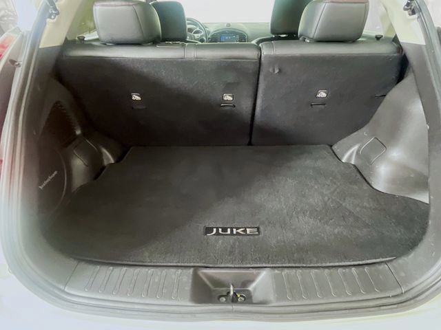 Used 2016 Nissan Juke SL image 27