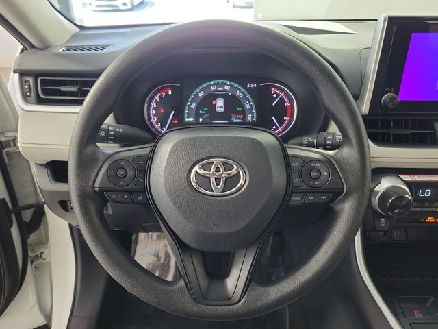 Used 2025 Toyota RAV4 XLE FWD image 26