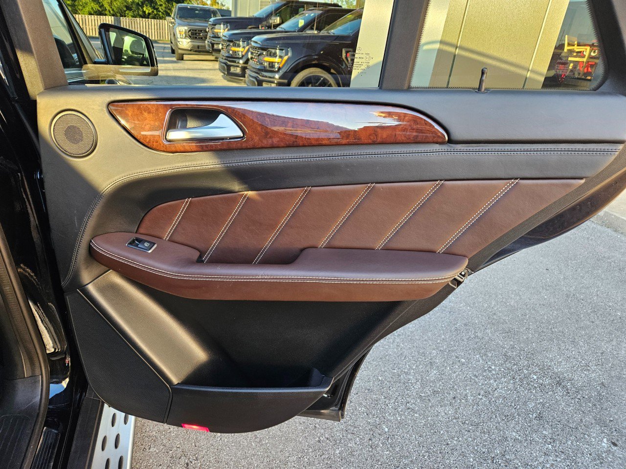 Used 2013 Mercedes-Benz ML 63 AMG 4MATIC image 12