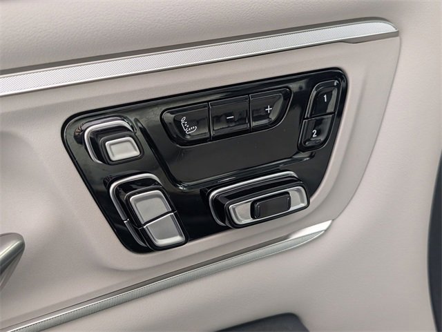 Used 2025 RAM 1500 Tungsten image 11