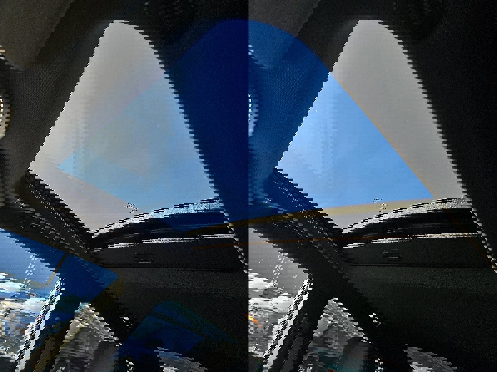 Used 2023 Dodge Charger R/T w/ Blacktop Package image 14